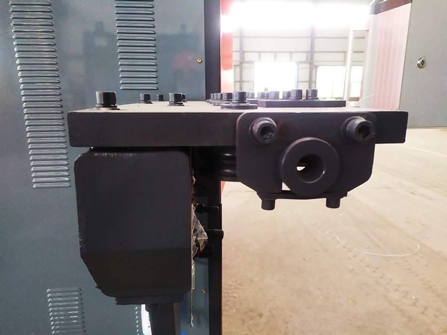 如何避免運作的故障 延遲數(shù)控彎箍機的易損件壽命呢？